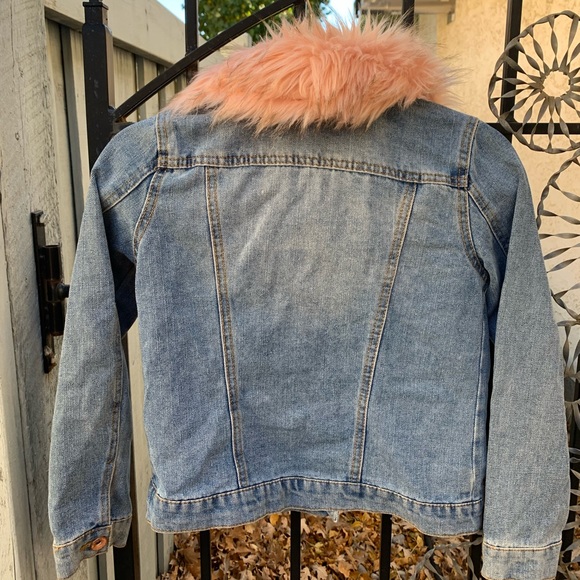 Jean jacket with street cred yet super posh - Picture 4 of 4